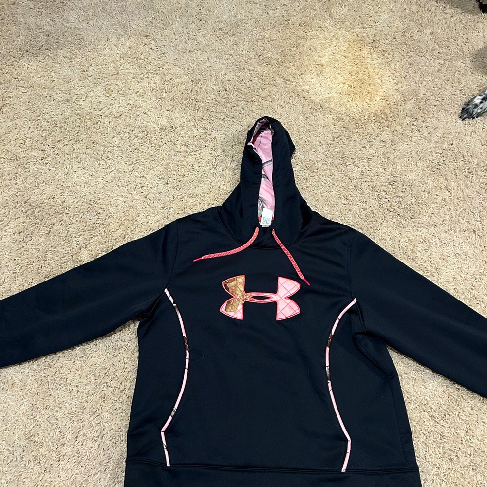 Under Armour Sweatshirt